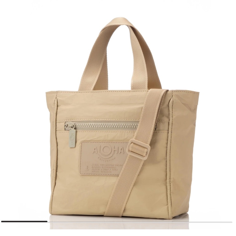 NWT ALOHA Collection Monocrome Crossbody in Dune